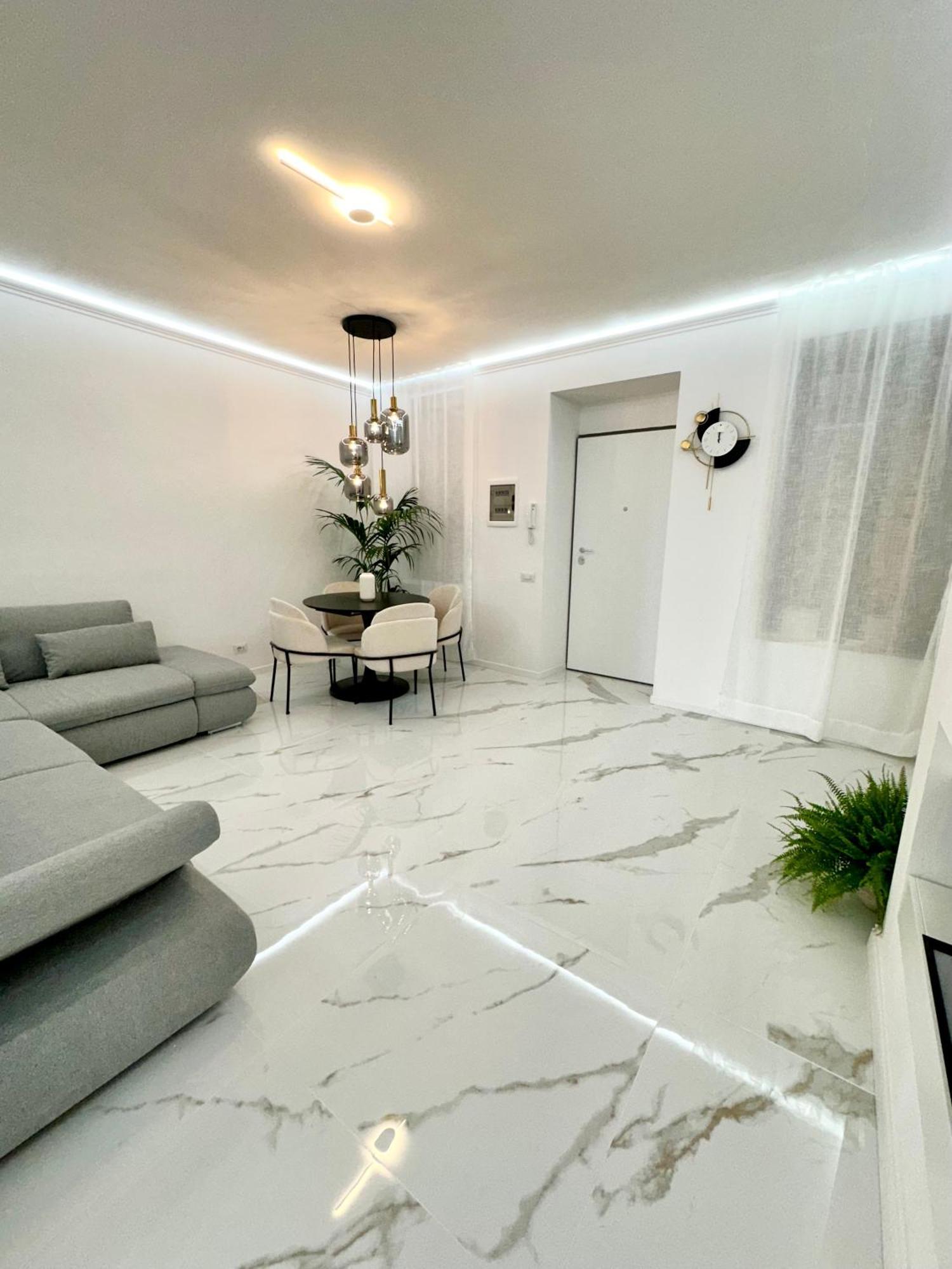 Luna Luxury Suite Bergame Extérieur photo